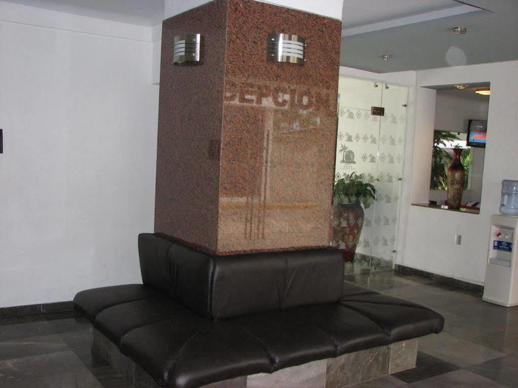 Hotel Y Suites Plaza Manzanillo Exterior foto